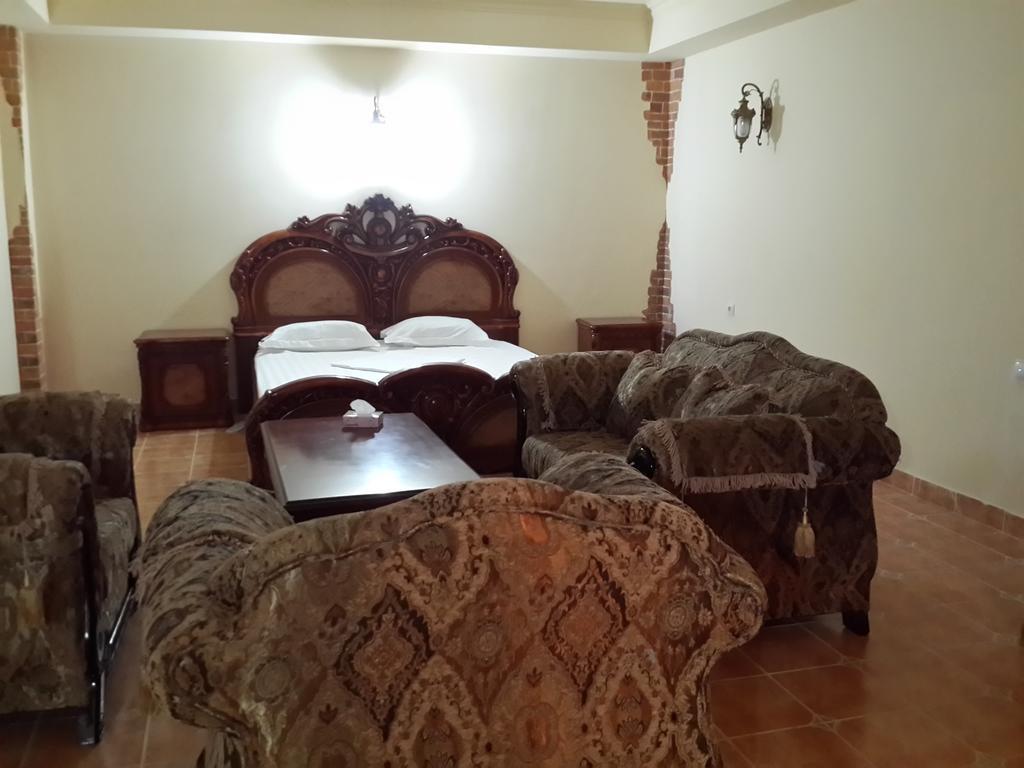 Venezia Palazzo Hotel Jerevan Rum bild