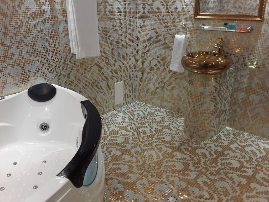 Venezia Palazzo Hotel Jerevan Rum bild