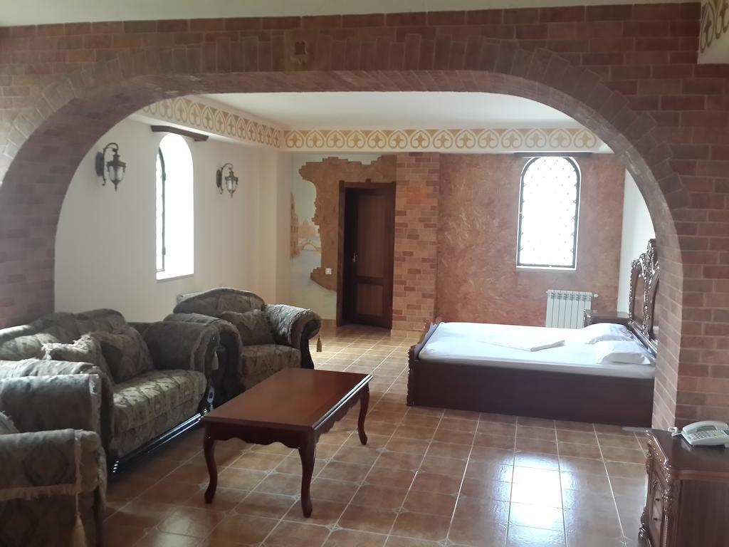 Venezia Palazzo Hotel Jerevan Rum bild